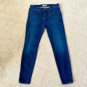 Madewell “skinny skinny” jeans. Size 29, medium wash and excellent condition.